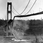 http://www.frederikm.de/2010/05/tacoma-narrows-bridge-aufs-neue/