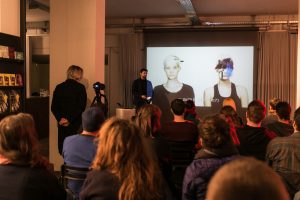 Machine-Learning-City_Vortrag3_ELEVATE_Adam-Harvey_@_esc_medien-kunst-labor_©_Foto:_Hannah-Antonia