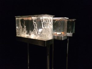 Assonance-of-Drops_Ausstellungsansicht_by_R.Sebjanic_I.Hirsenfelder_A.Hieng-Zergon_@_esc_medien-kunst-labor_©_esc-mkl_Foto:_Nayarí-Castillo