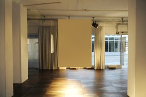 Promenade.-Anekdote,-Alltag,-Abbild_Ausstellungsansicht_by_Martin-Rumori_@_esc_medien-kunst-labor_©_esc-mkl_Foto:_Maryam-Mohammadi