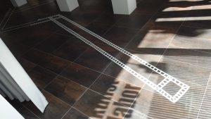 theatrum-mundi_esclab-theatrum-mundi_Niki-Passath_@_esc_medien-kunst-labor_Schaufenstergalerie-SCHARF_galerie-galerie_©_Foto:_Niki-Passath