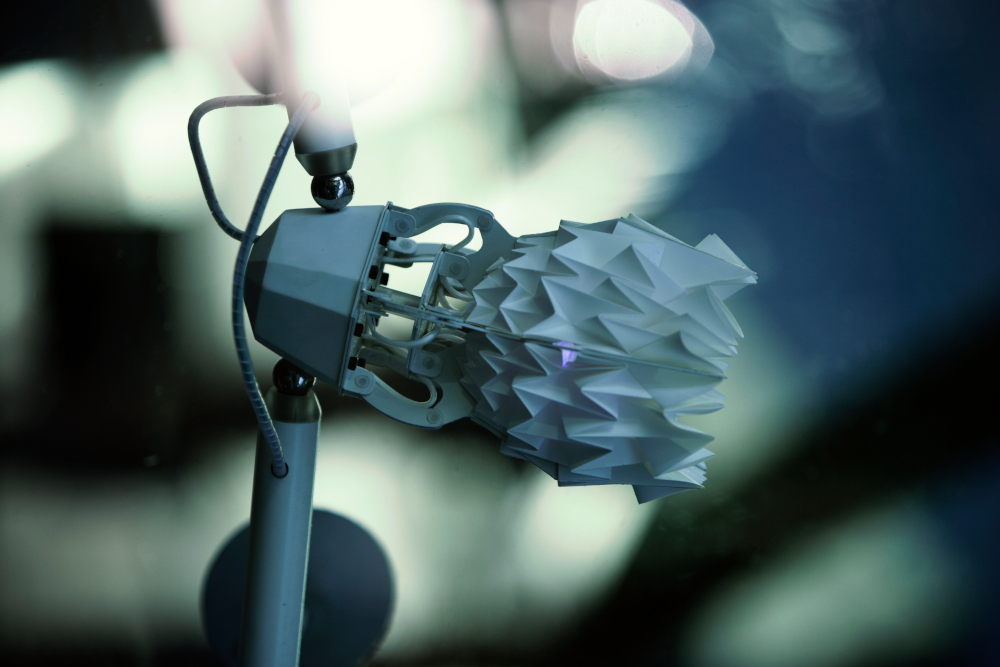 oribokit® – Origami- und Robotik-Bausatz