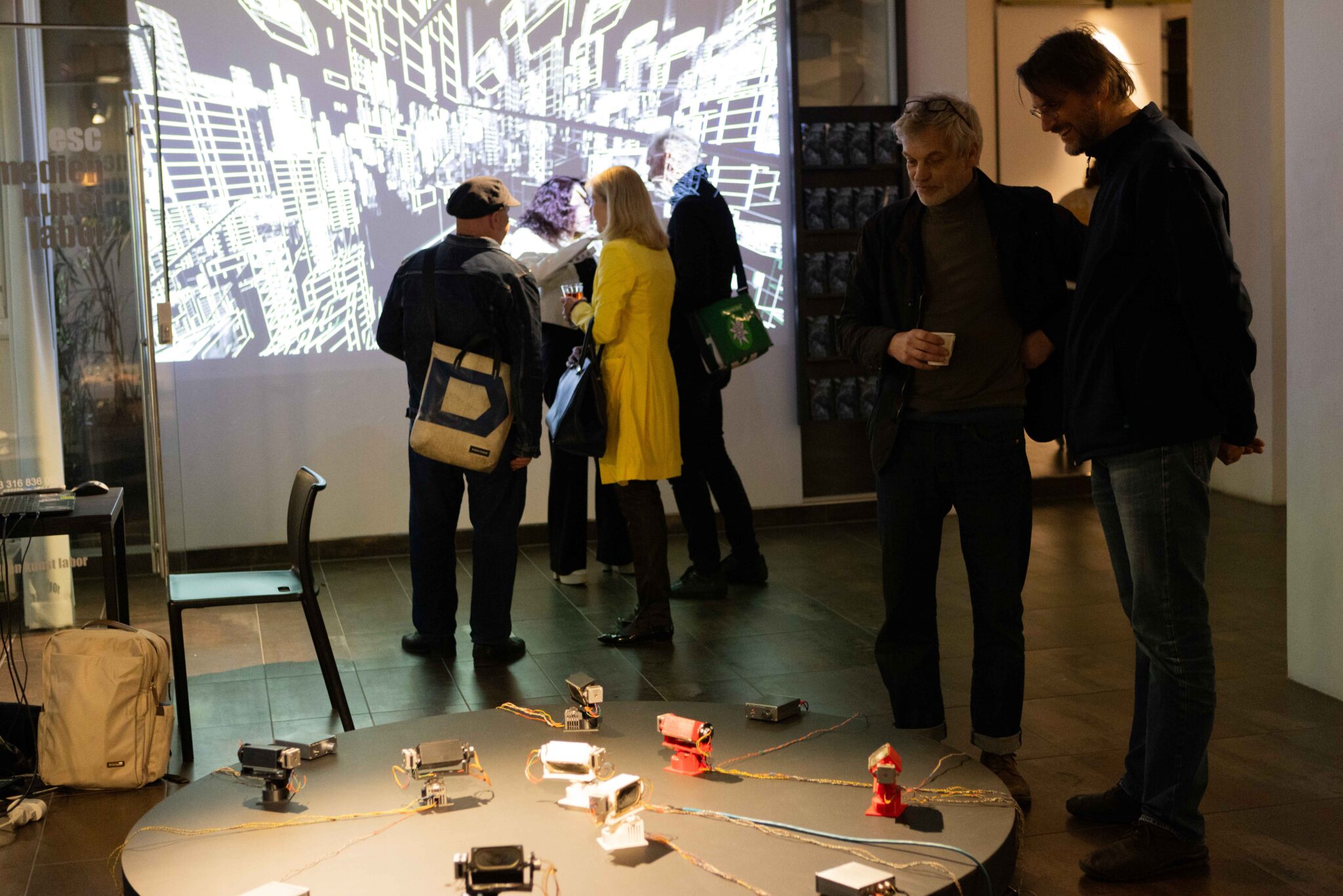 ©esc medien kunst labor_OUT_OF_CONTROL_Eröffnung_foto_martin gross